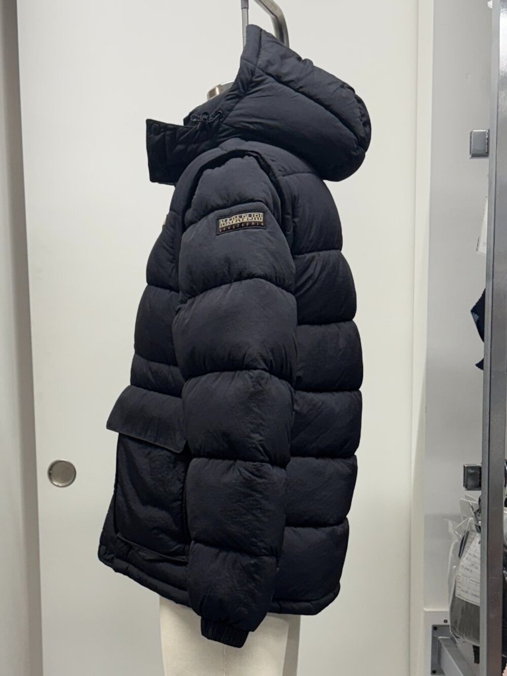 Napapijri Black Modular 3-in-1 Jacket – Removable Hood & Sleeves - Picture 2 of 16